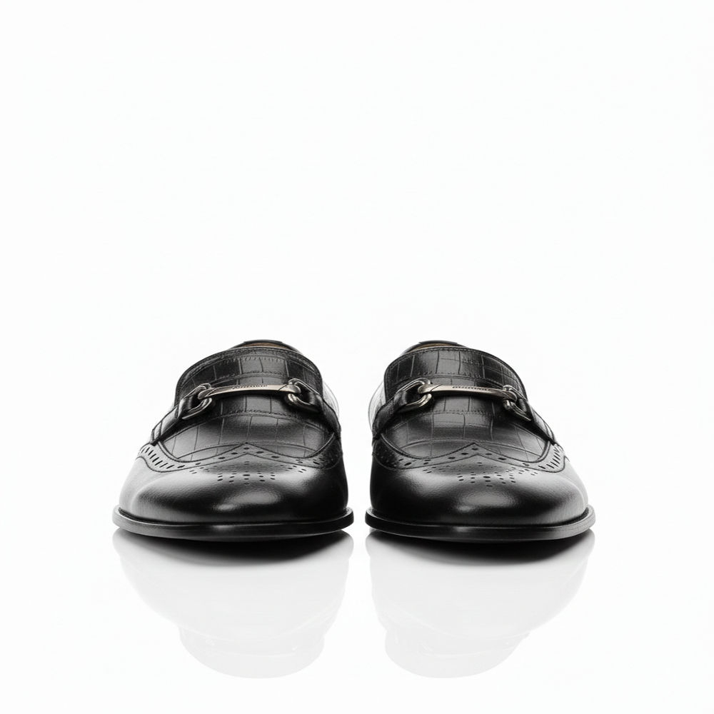 Quality Black Leather Shoe with Crocodile Pattern with Metallic Buckle